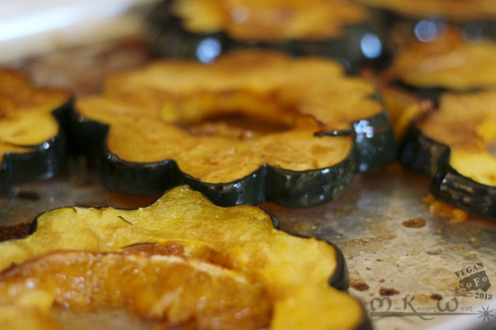 baked acorn squash with orange juice